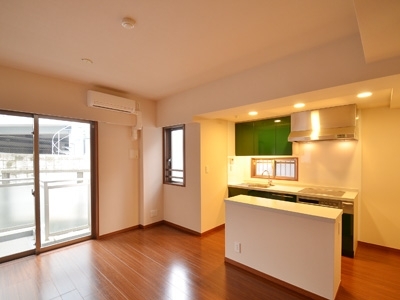 �v���C���A�[�o���V�h�Ėڍ�^���[���W�f���X�Fimg01