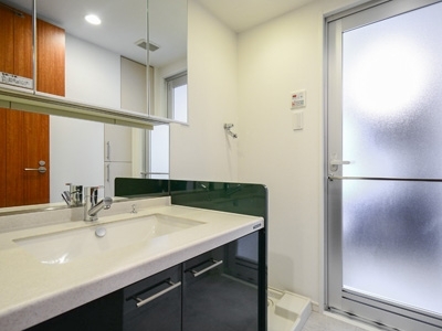 �v���C���A�[�o���V�h�Ėڍ�^���[���W�f���X�Fimg07